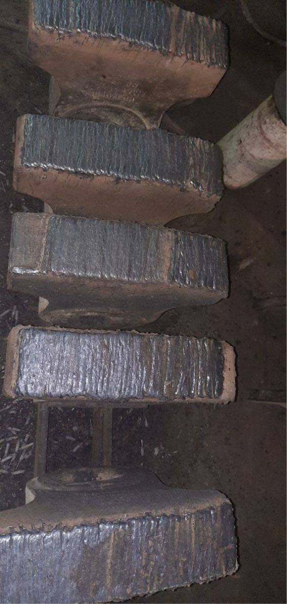 2-Refurbishment-Of-Lime-Stone-Crusher-Hammers