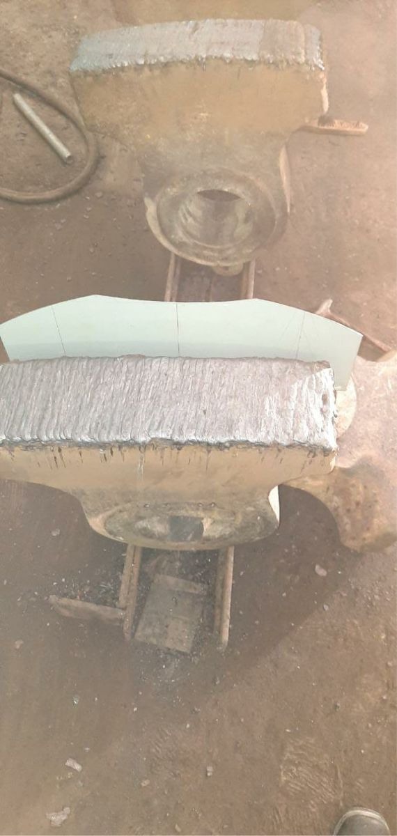 8-Hardfacing-Of-Lime-Stone-Crusher-Hammers