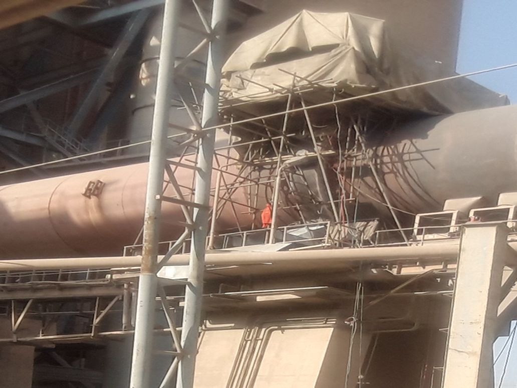 2-Working-Platform-All-Around-The-Crack