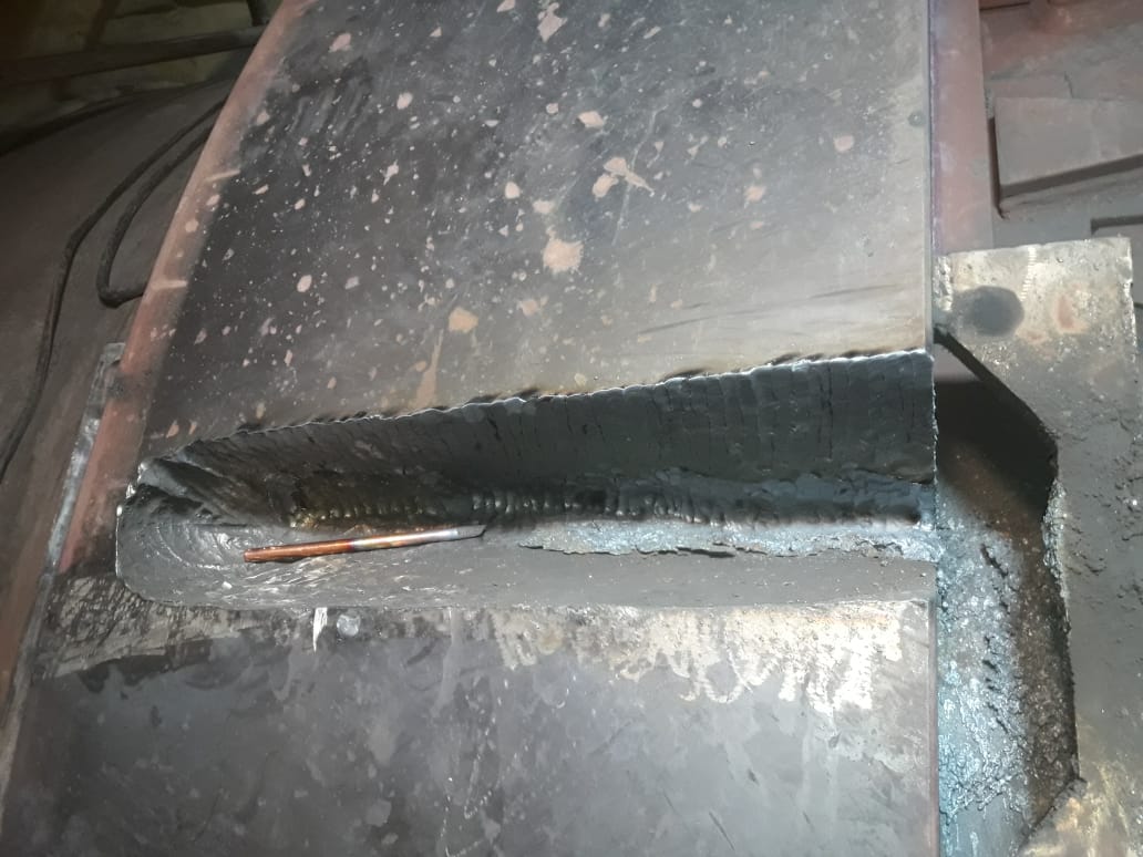 3-Gouging-With-Carbon-Rod