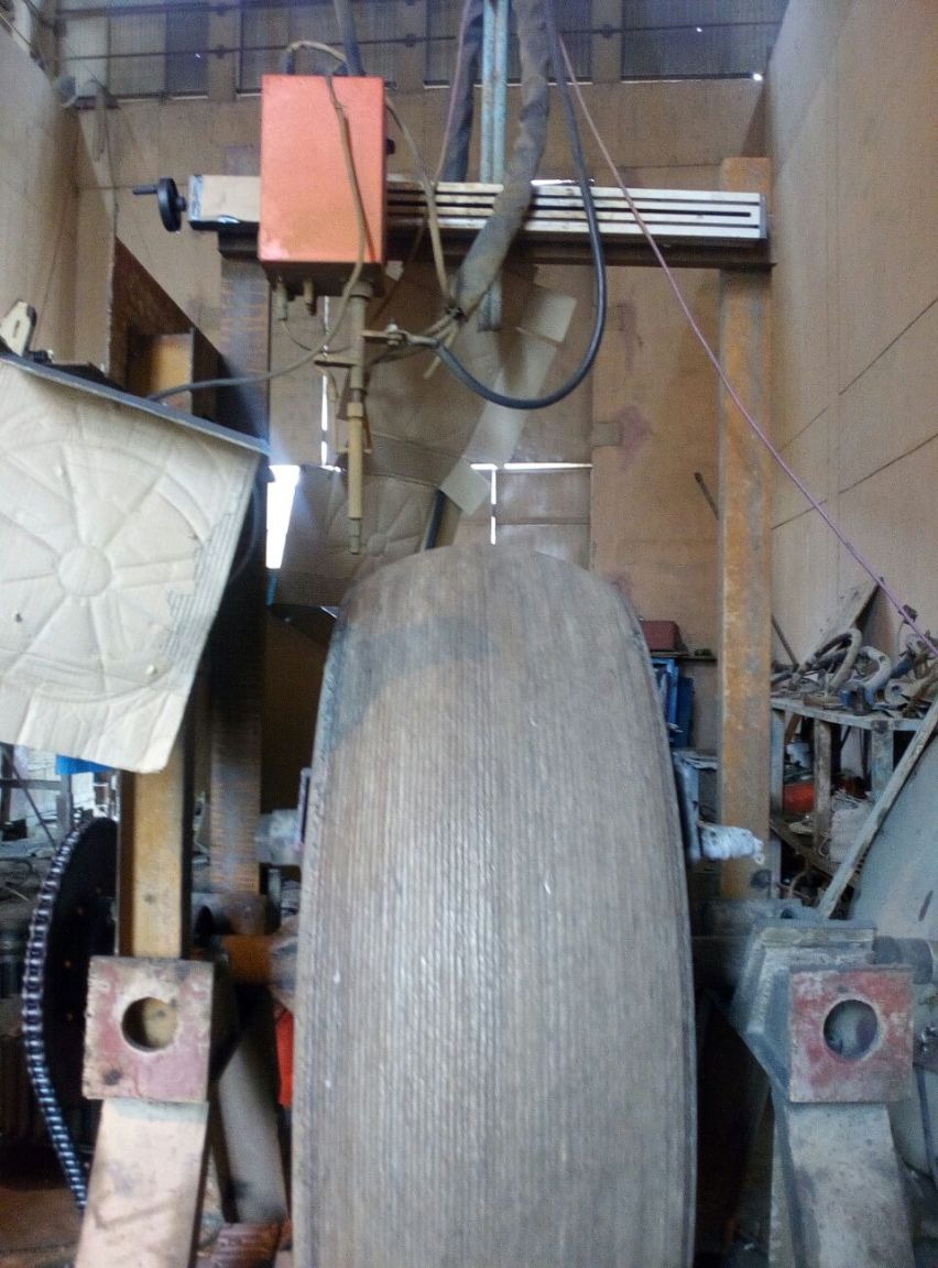 Rebuilding-In-Process-of-Coal-Mill-Tyre