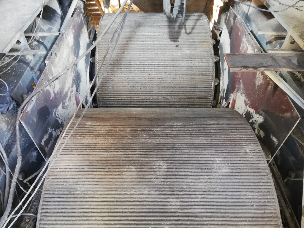 2-In-Situ-Rebuilding-Job-Of-Roller-Press